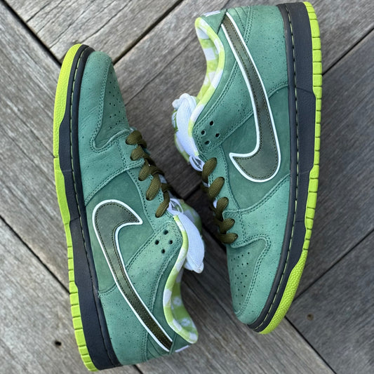 Nike SB Dunk Low Green Lobster Size 9.5