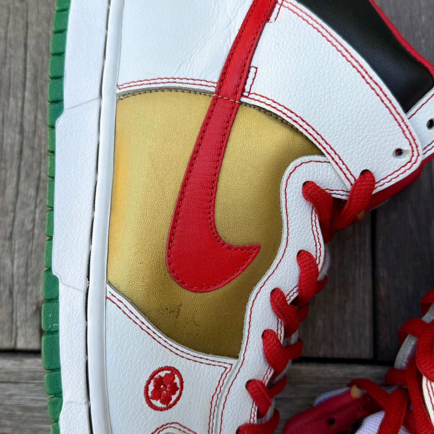Nike SB Dunk High Money Cat Size 9.5
