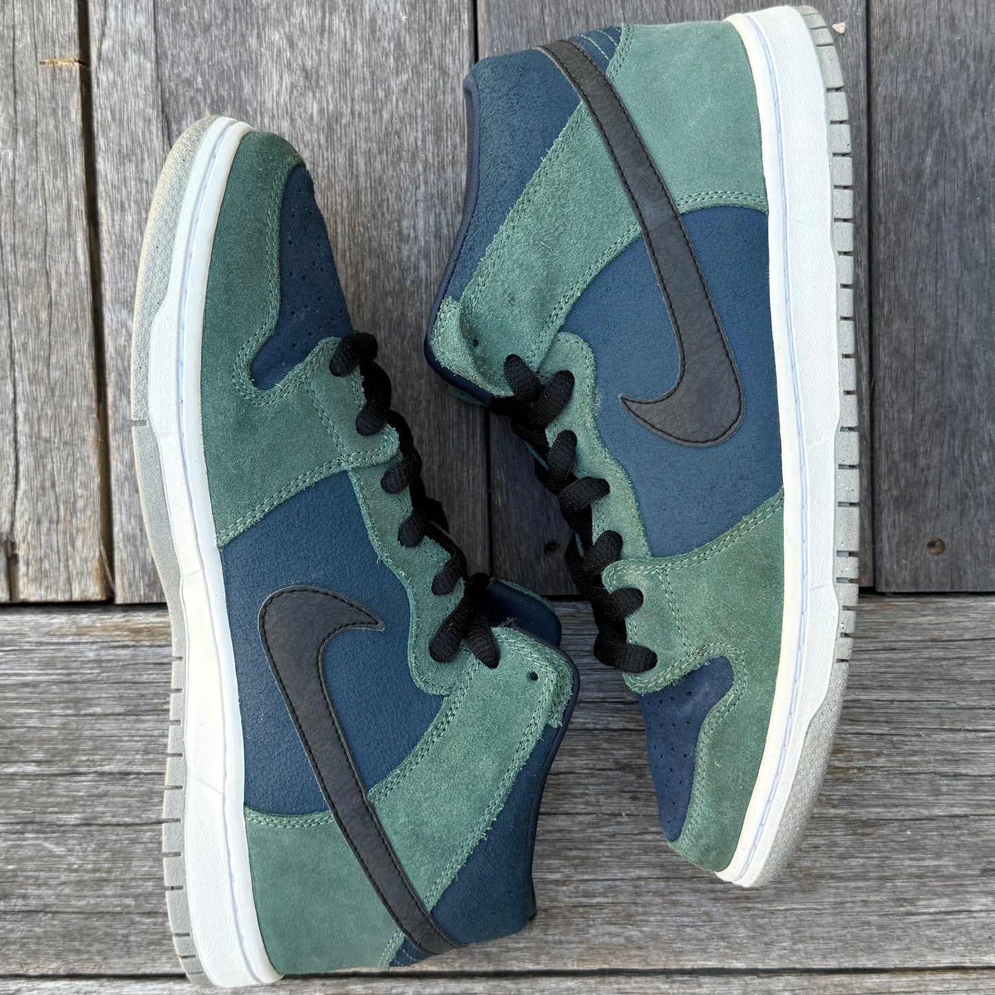 Nike SB Dunk Mid Nori Size 8.5