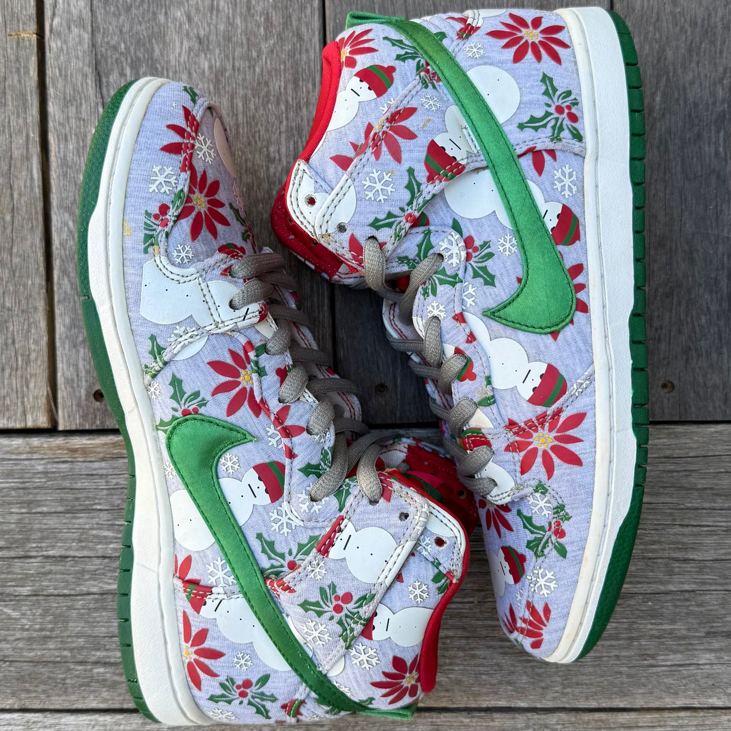 Nike SB Dunk High Grey Ugly Christmas Sweater Size 8.5
