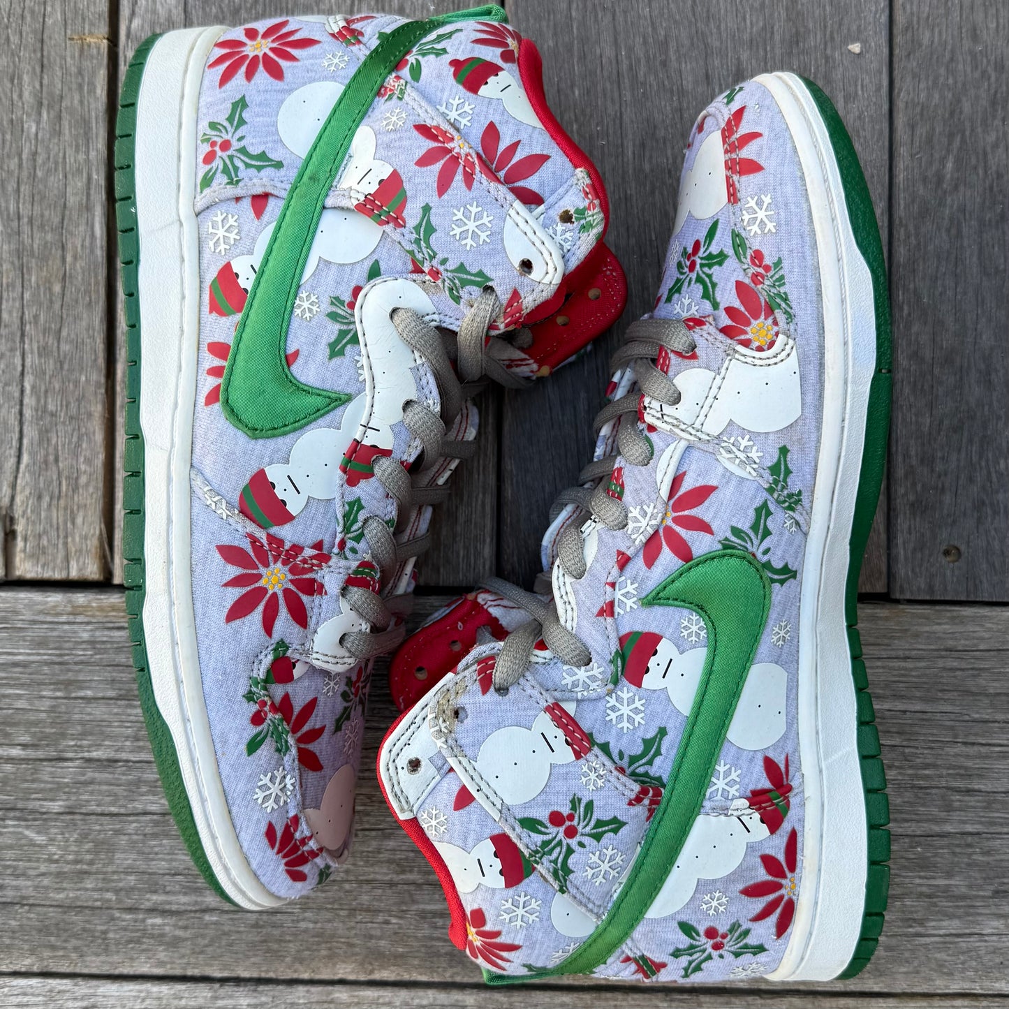 Nike SB Dunk High Grey Ugly Christmas Sweater Size 8.5