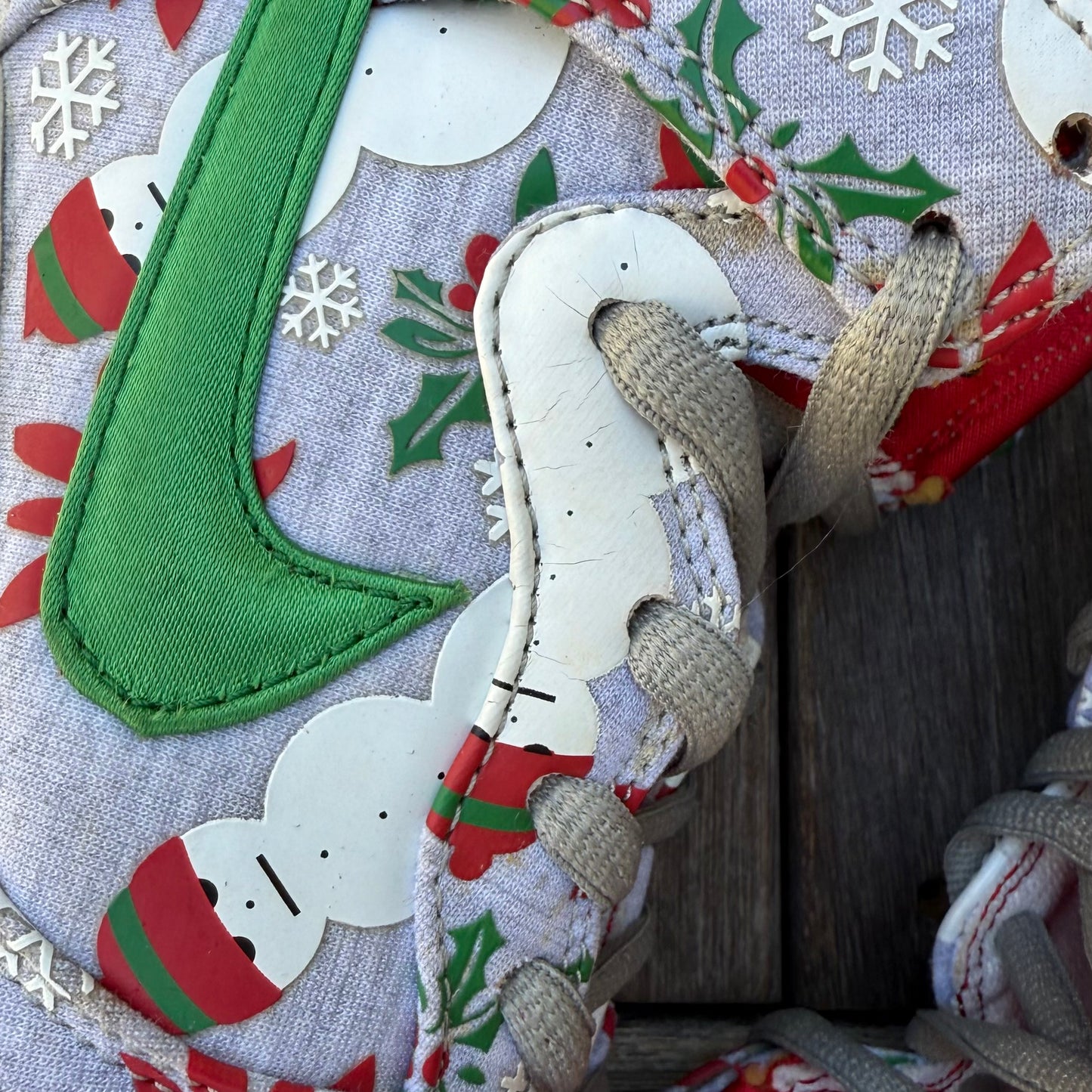 Nike SB Dunk High Grey Ugly Christmas Sweater Size 8.5