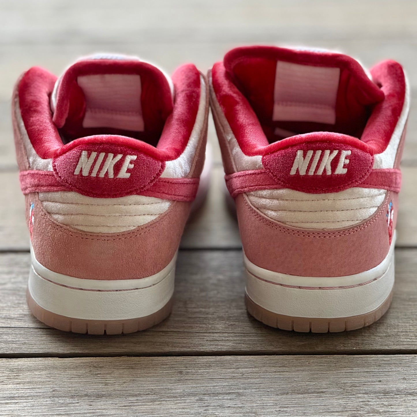 Nike SB Dunk Low Strangelove Size 9