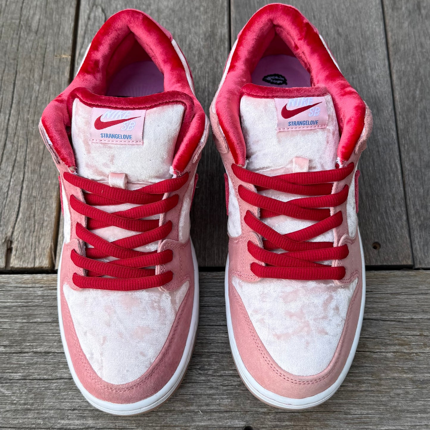 Nike SB Dunk Low Strangelove Size 9