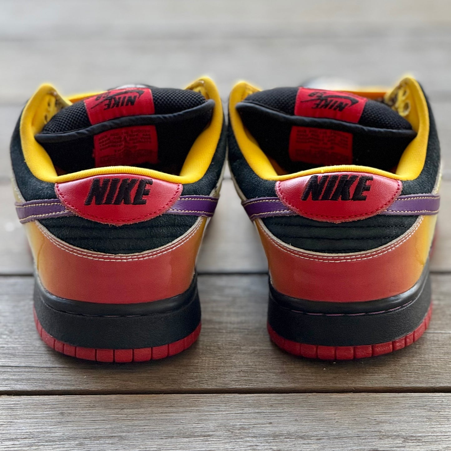 Nike SB Dunk Low Appetite for Destruction Size 10