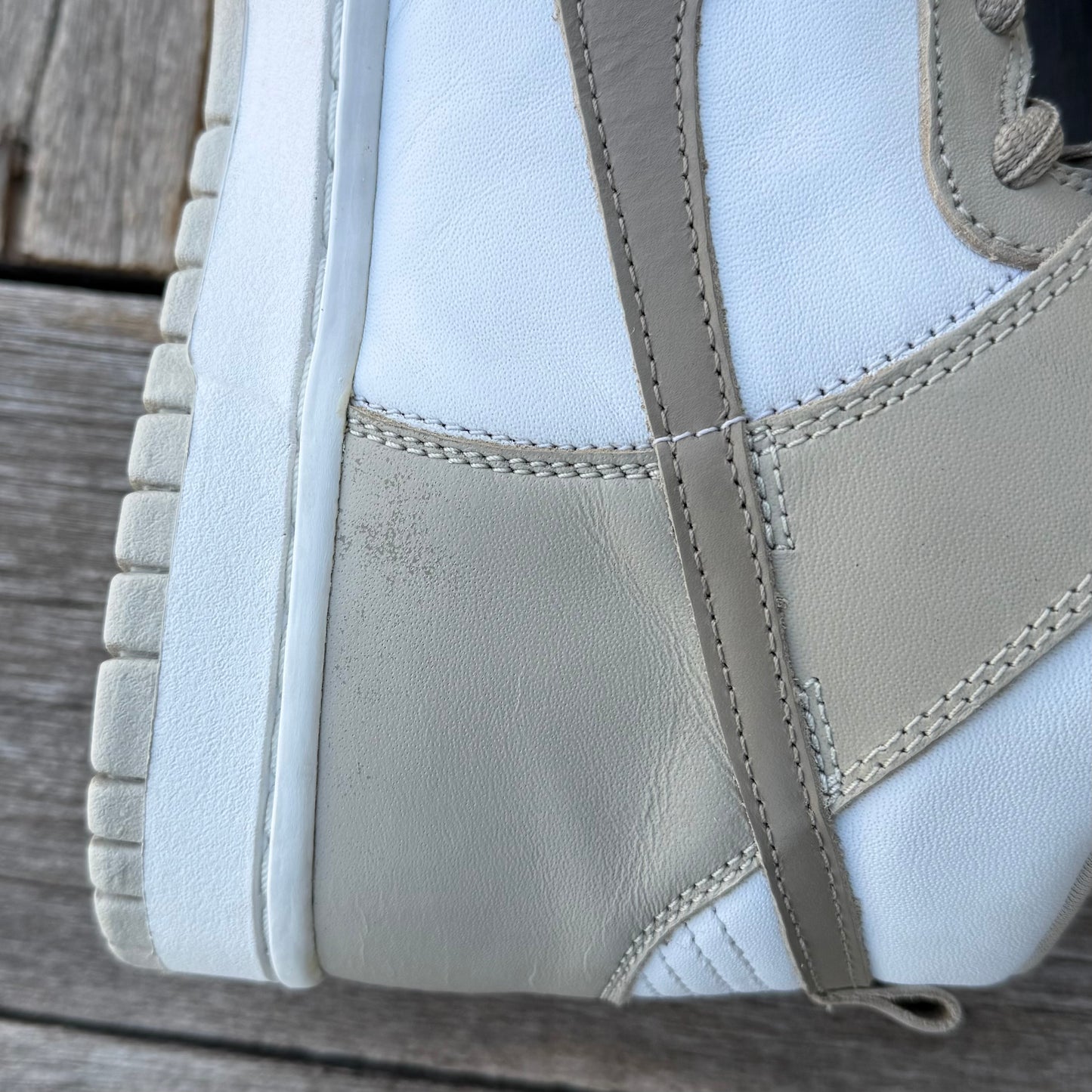 Nike SB Dunk High Khaki White Size 11