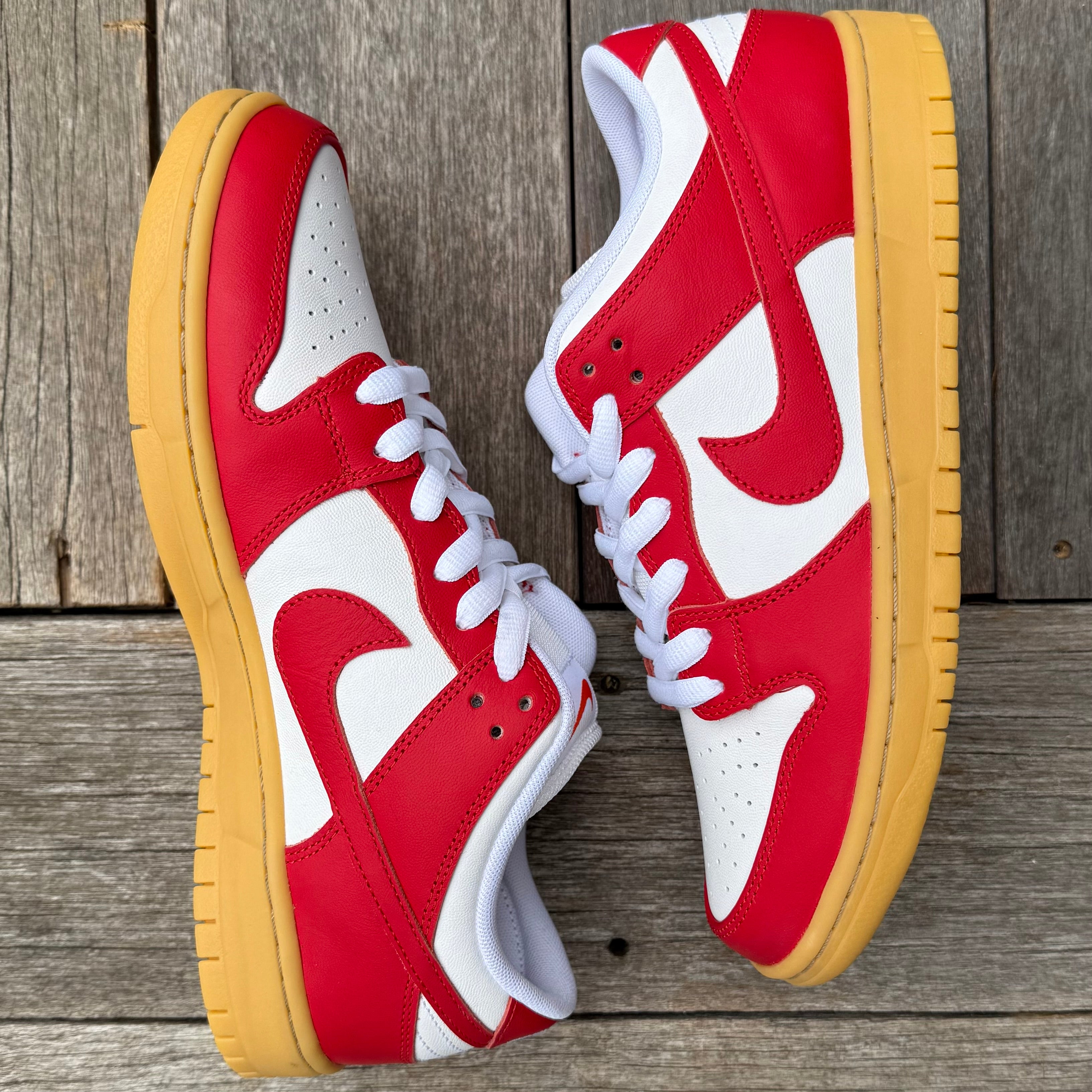 Nike SB Dunk Low University Red Gum Orange Label SAMPLE Size