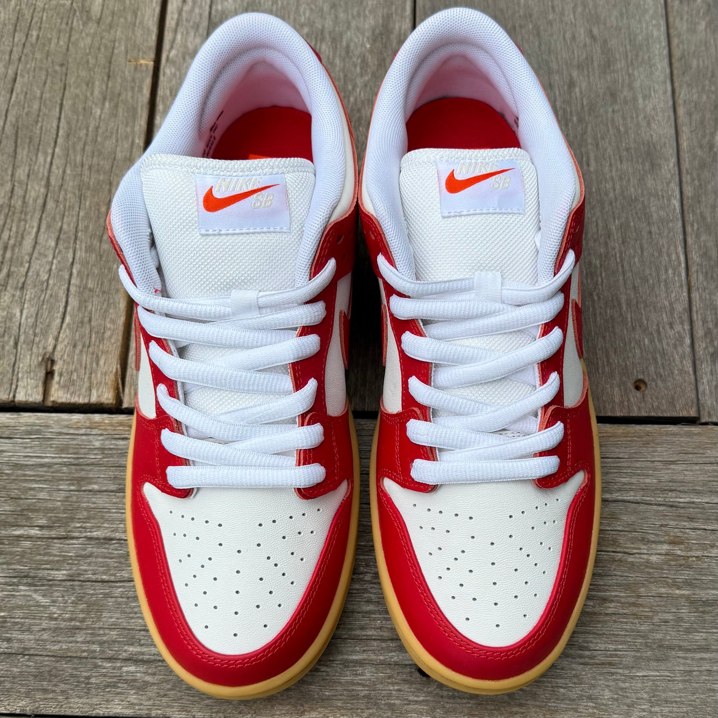 Nike SB Dunk Low University Red Gum Orange Label SAMPLE Size 9