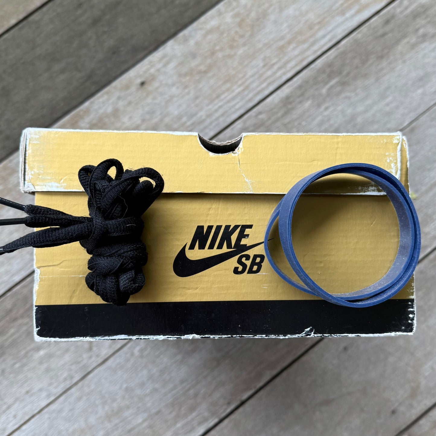 Nike SB Dunk Low Red Lobster Size 10