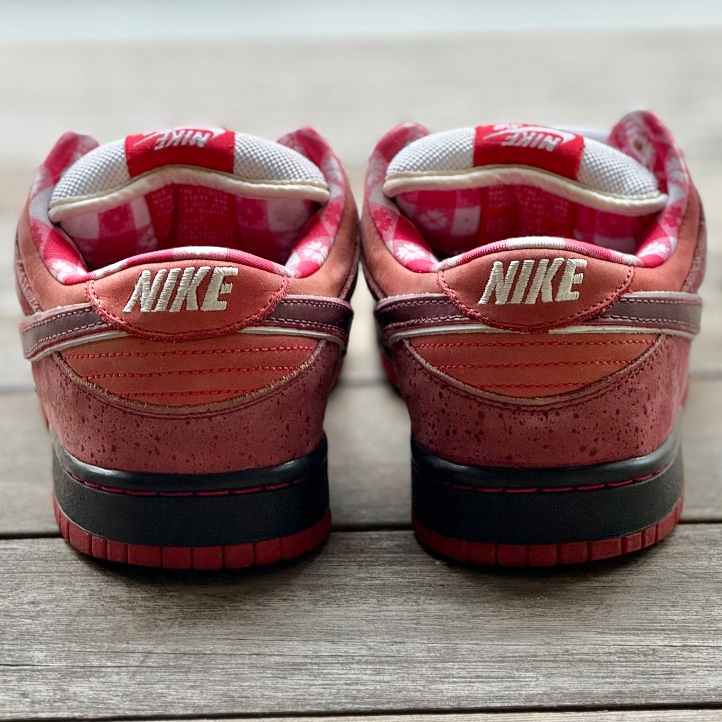 Nike SB Dunk Low Red Lobster Size 10