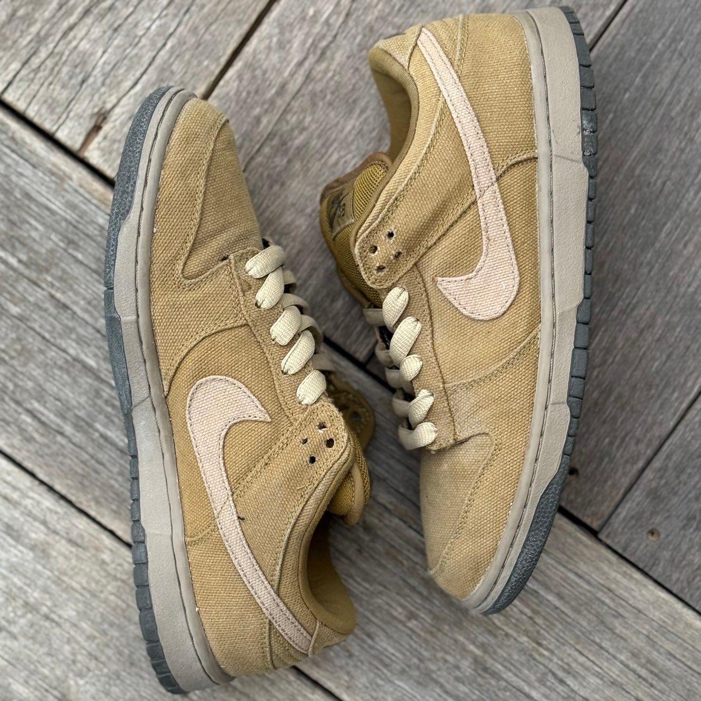 Nike SB Dunk Low Sandalwood Spanish Moss Size 8.5