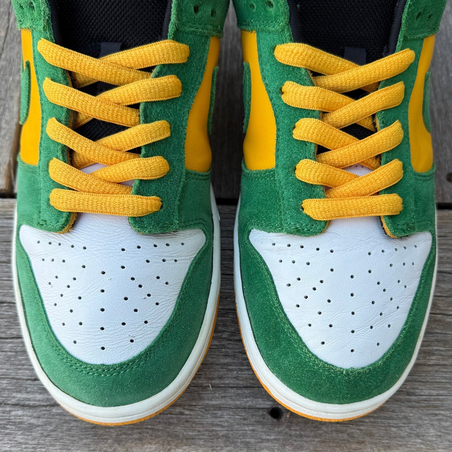 Nike SB Dunk Low Buck Size 9.5