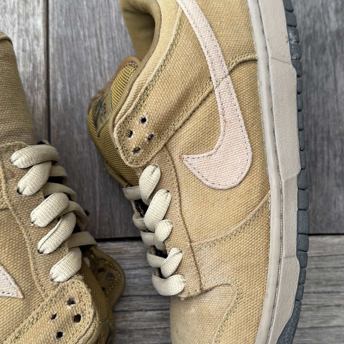 Nike SB Dunk Low Sandalwood Spanish Moss Size 8.5