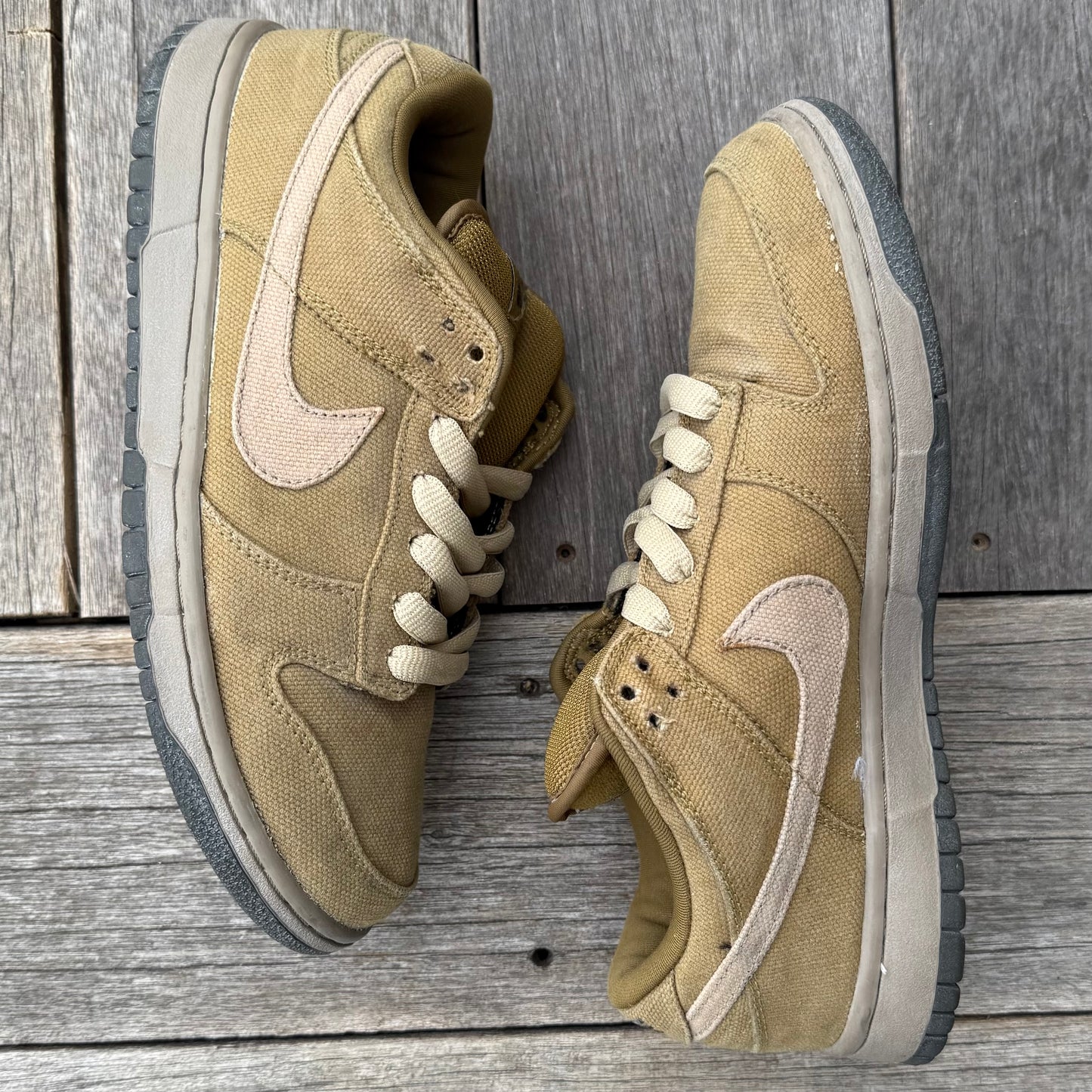 Nike SB Dunk Low Sandalwood Spanish Moss Size 8.5