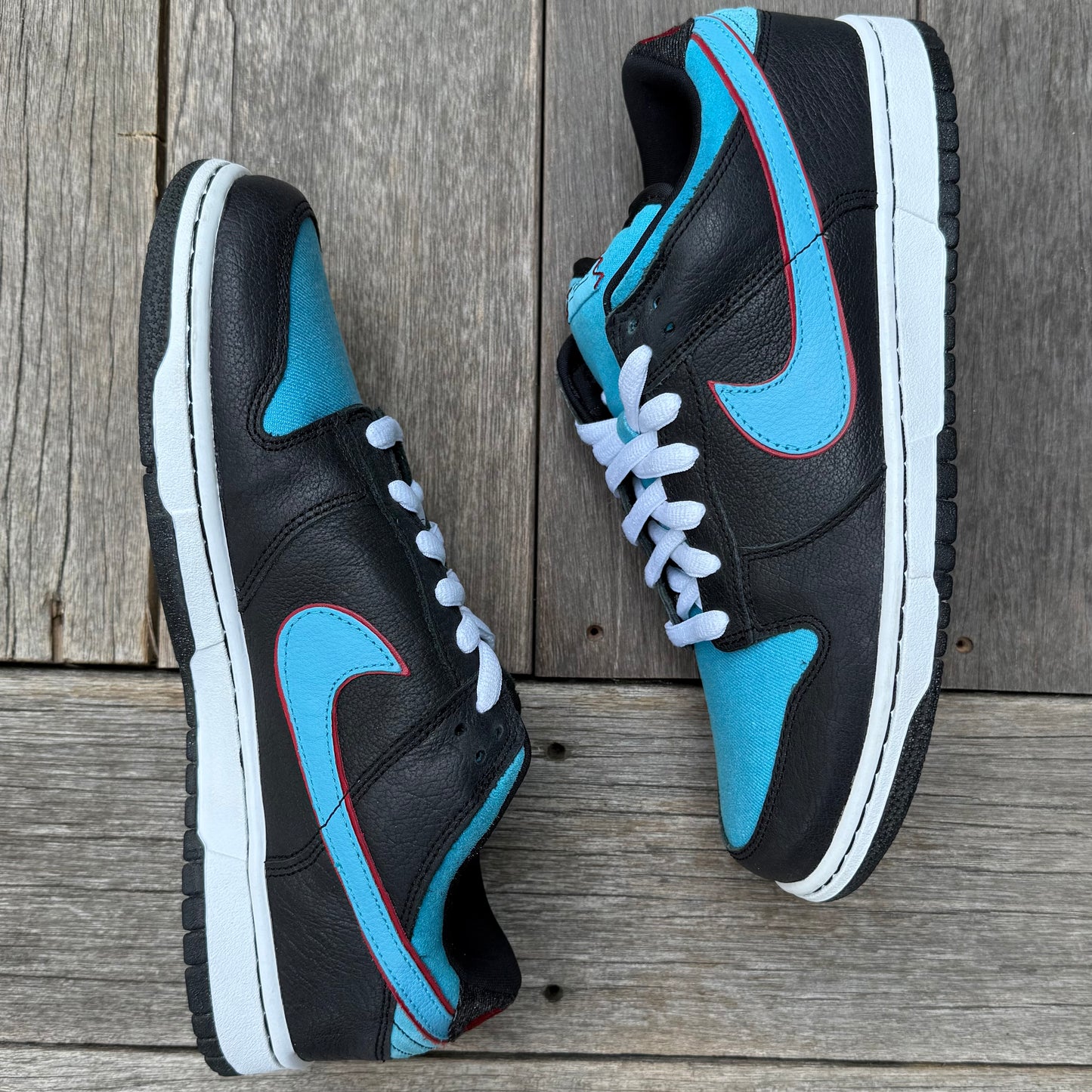 Nike SB Dunk Low Angels & Demons Size 10