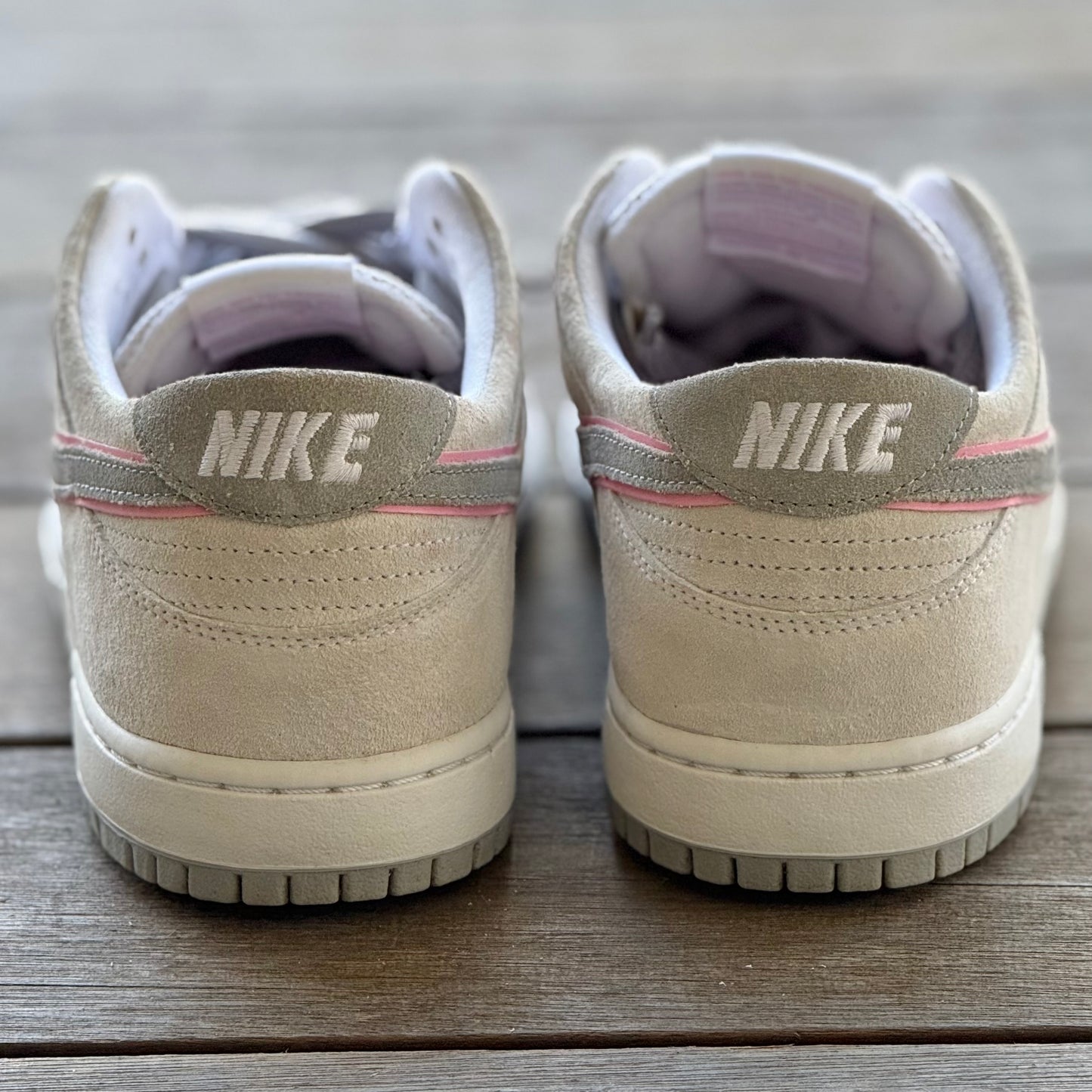 Nike SB Dunk Low Perfect Pink IW Size 10.5