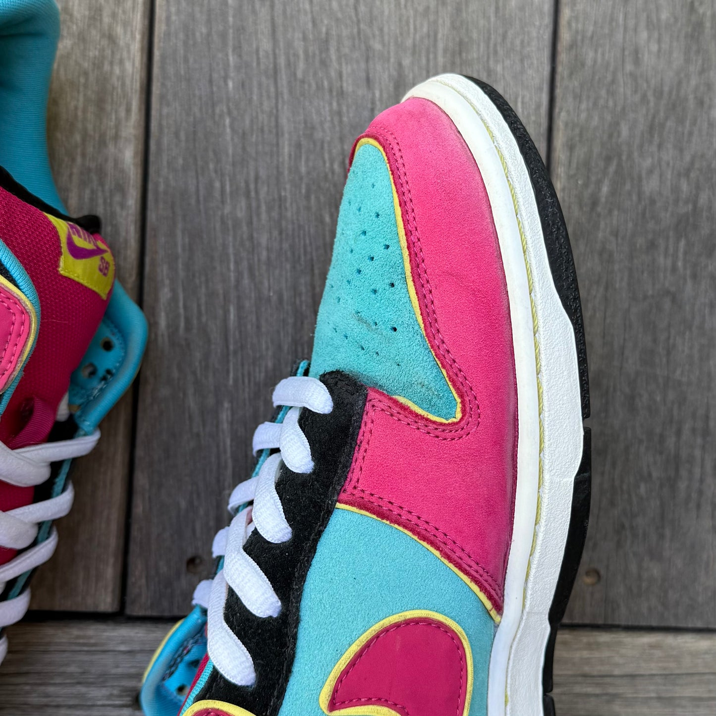 Nike SB Dunk Low Miss Pacman Size 10