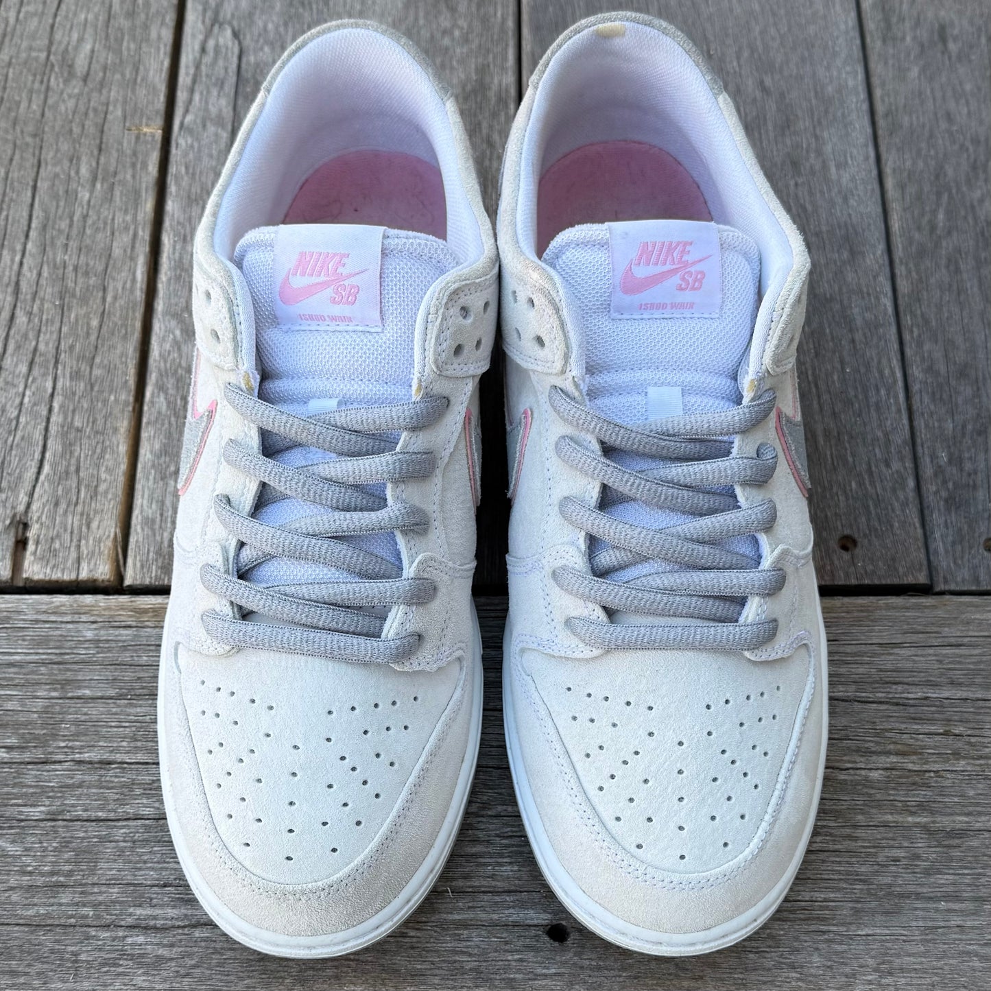 Nike SB Dunk Low Perfect Pink IW Size 10.5
