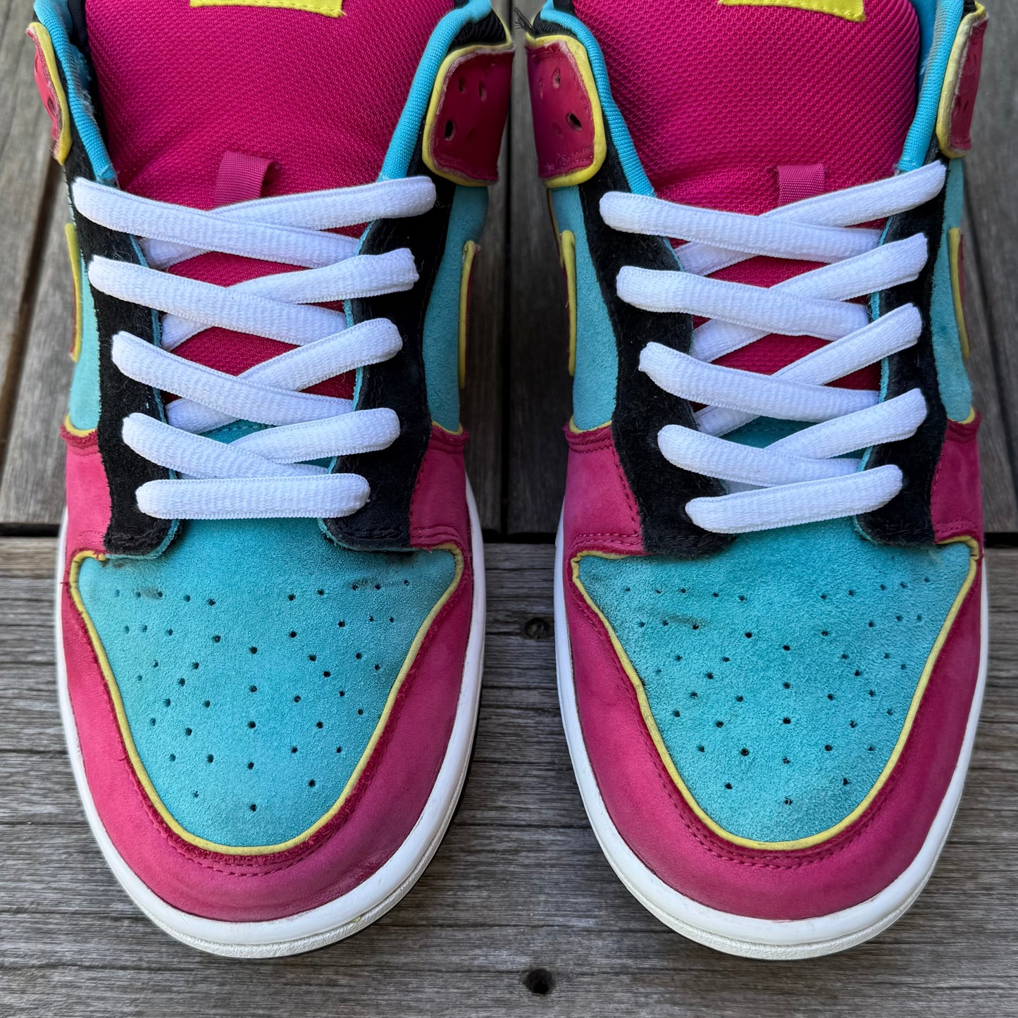 Nike SB Dunk Low Miss Pacman Size 10