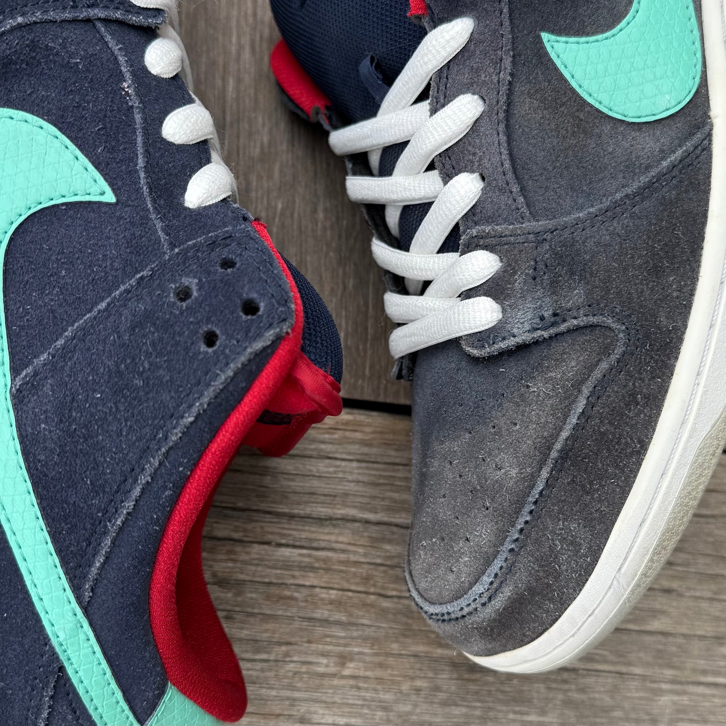 Nike SB Dunk Low Crystal Mint Obsidian Size 12