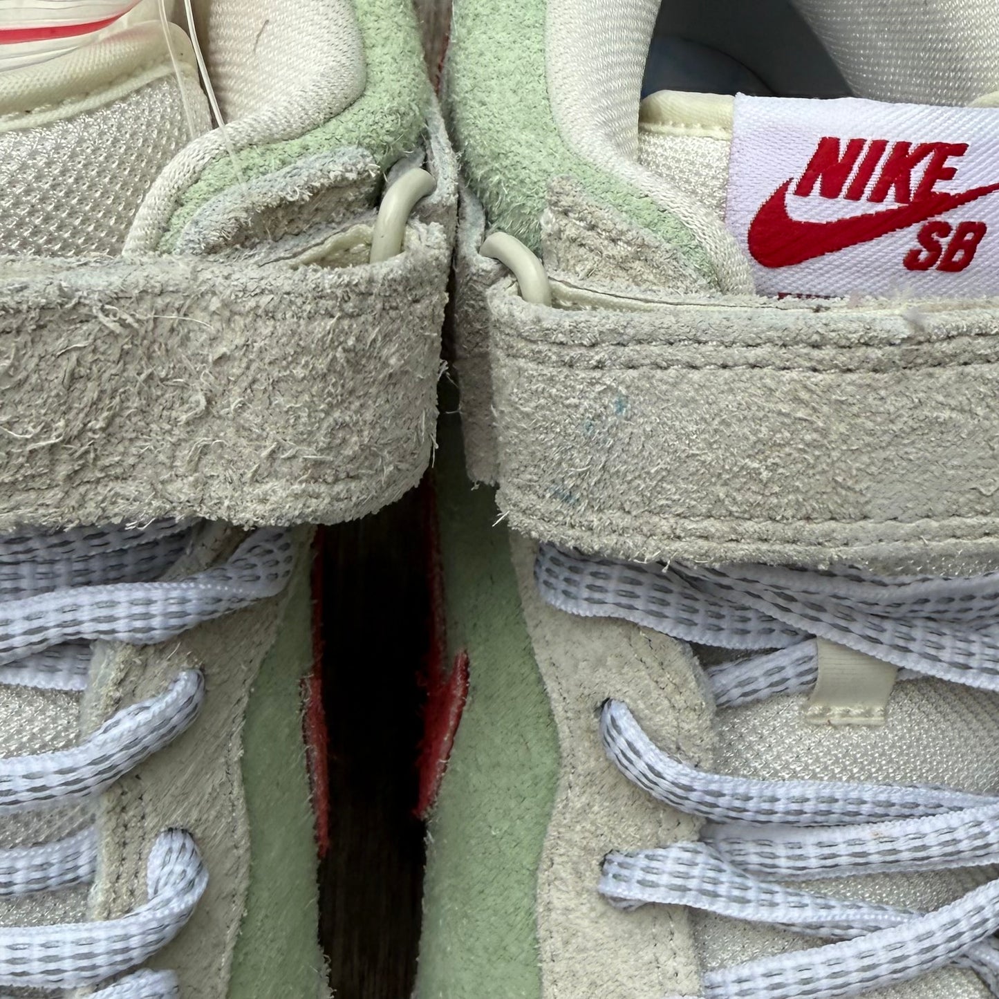 Nike SB Dunk Mid White Widow Size 11