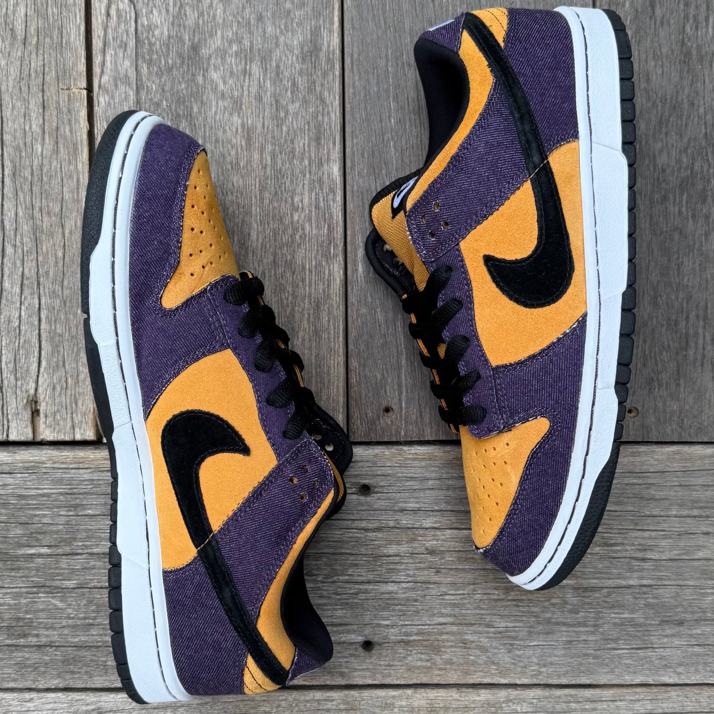 Nike SB Dunk Low Goofy Boy Size 10