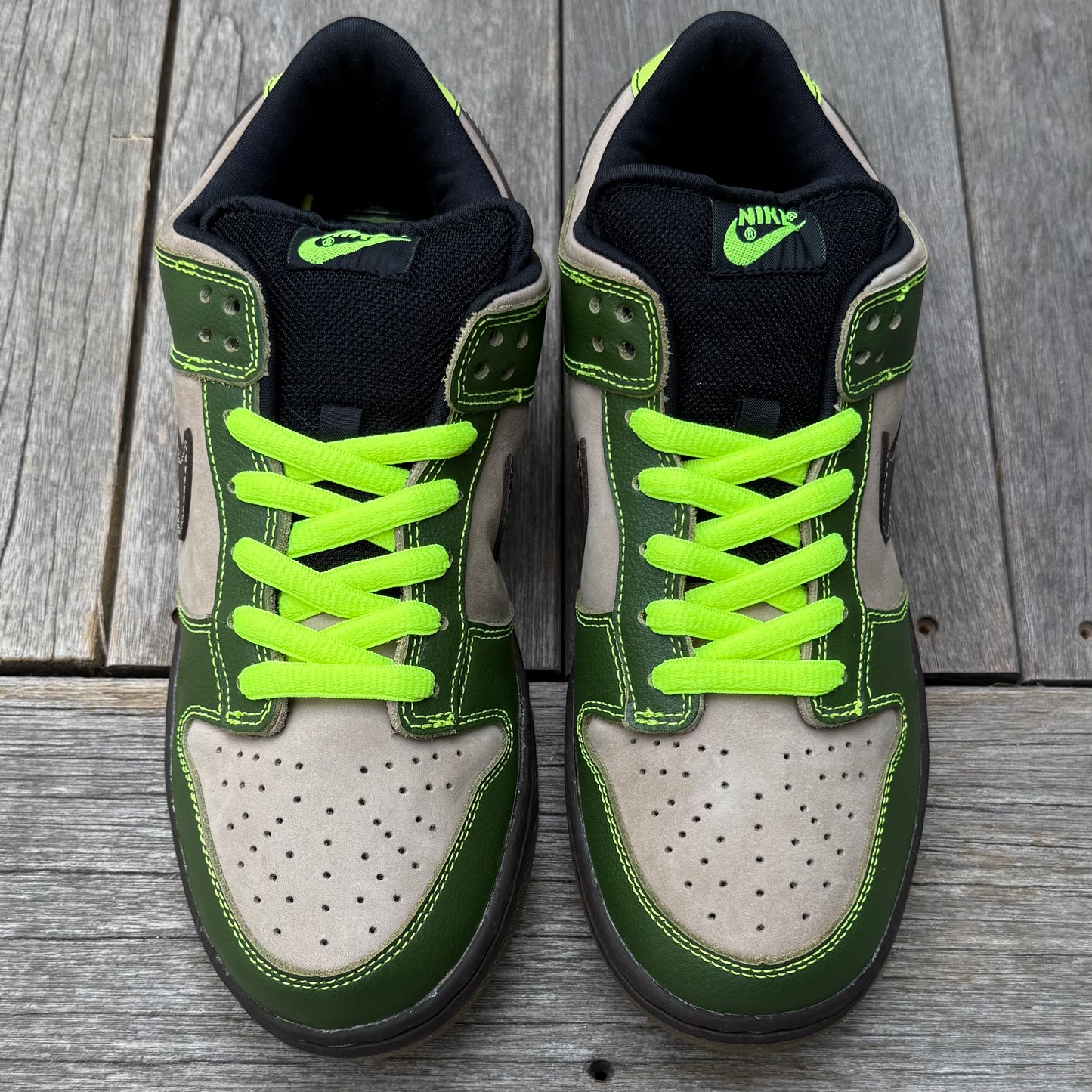 Nike SB Dunk Low Jedi Size 9.5