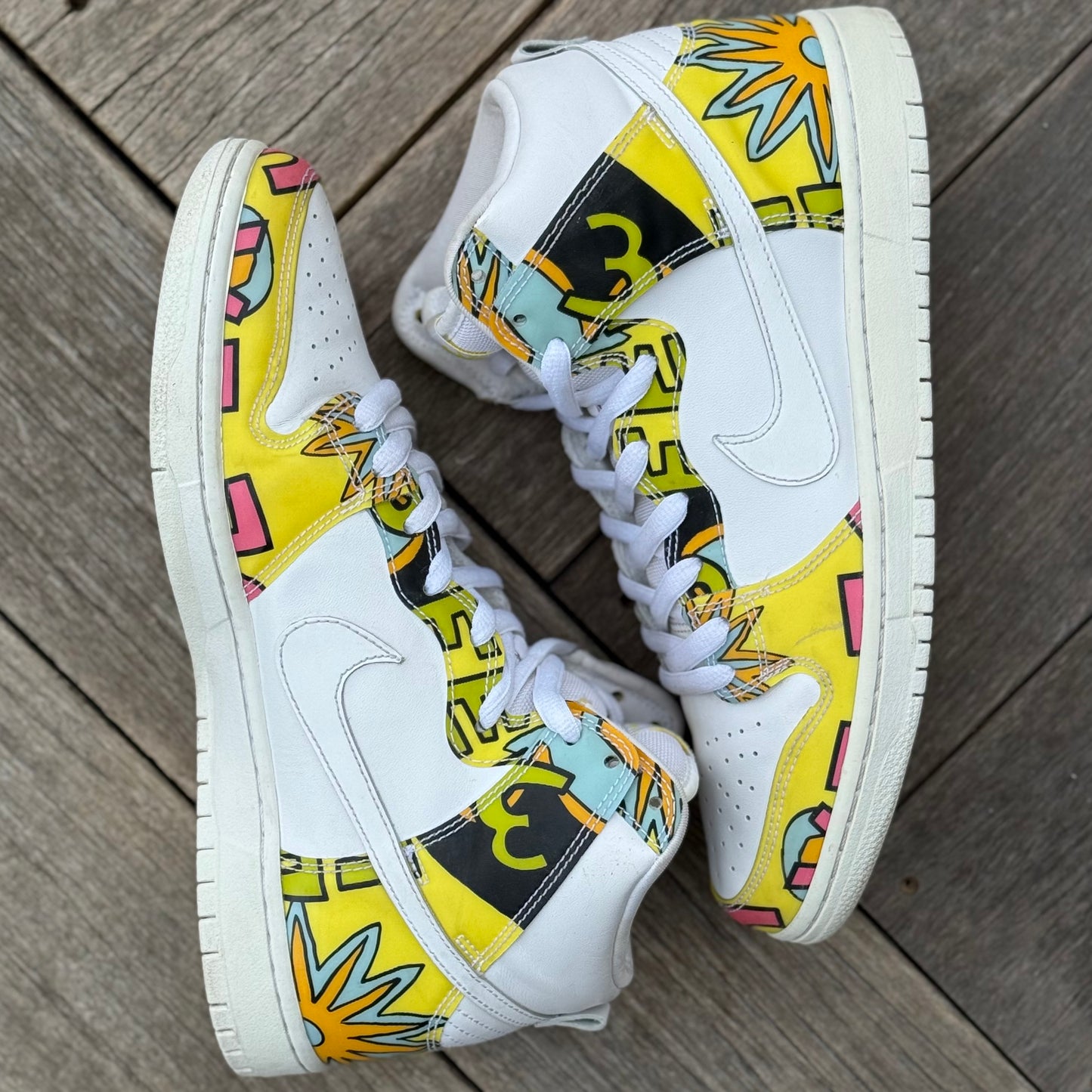 Nike SB Dunk High De La Soul White Size 10.5