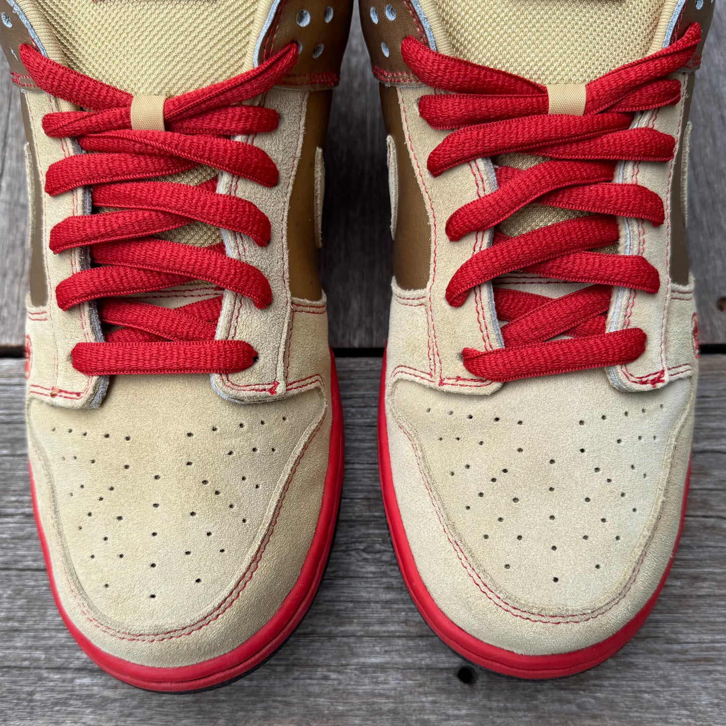 Nike SB Dunk Low Money Cat Size 11