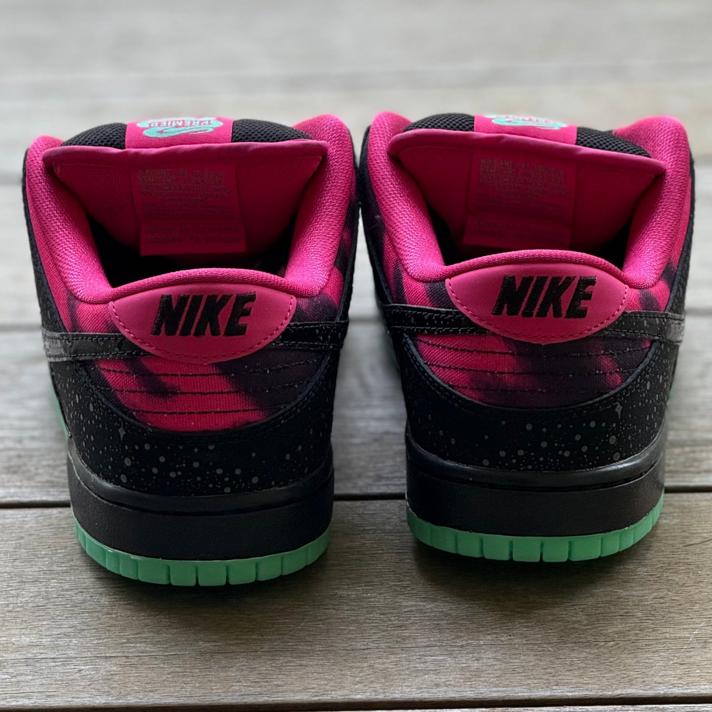 Nike SB Dunk Low Northern Lights Size 9.5