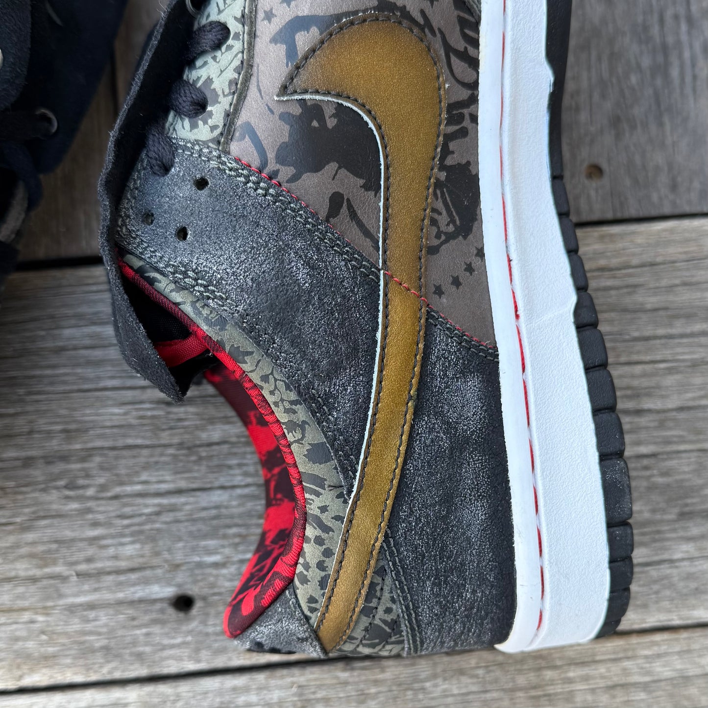 Nike SB Dunk Low SBTG Size 12