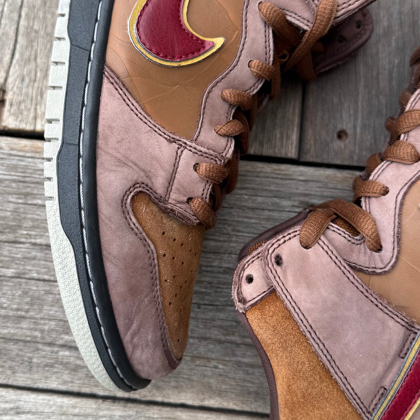 Nike SB Dunk High Cigar City Size 9.5