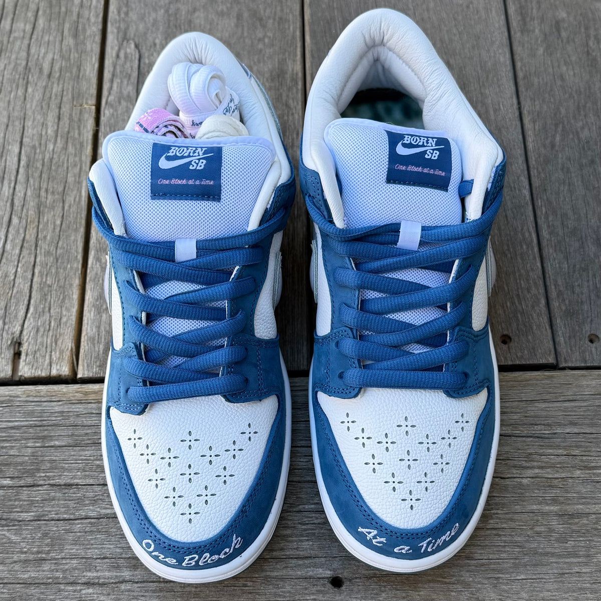 Nike SB Dunk Low Born x Raised Size 10