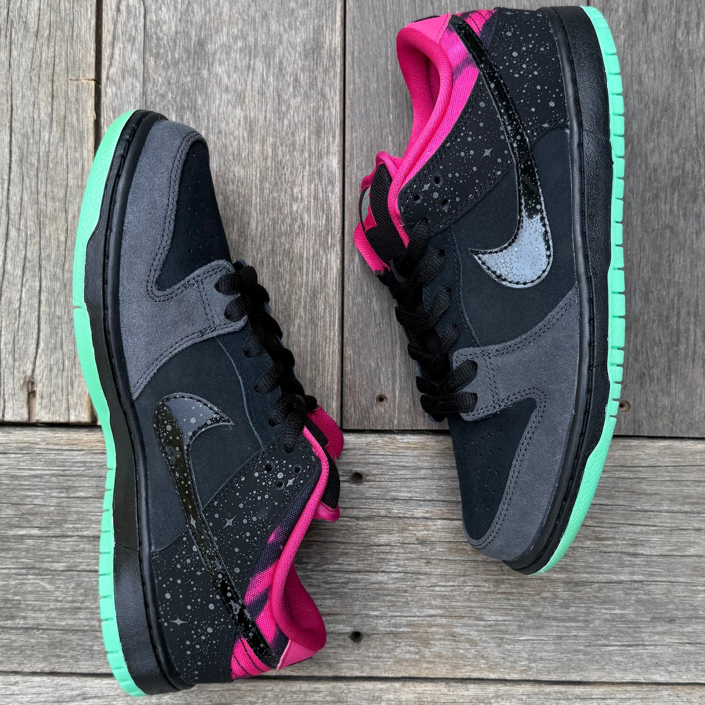 Nike SB Dunk Low Northern Lights Size 9.5