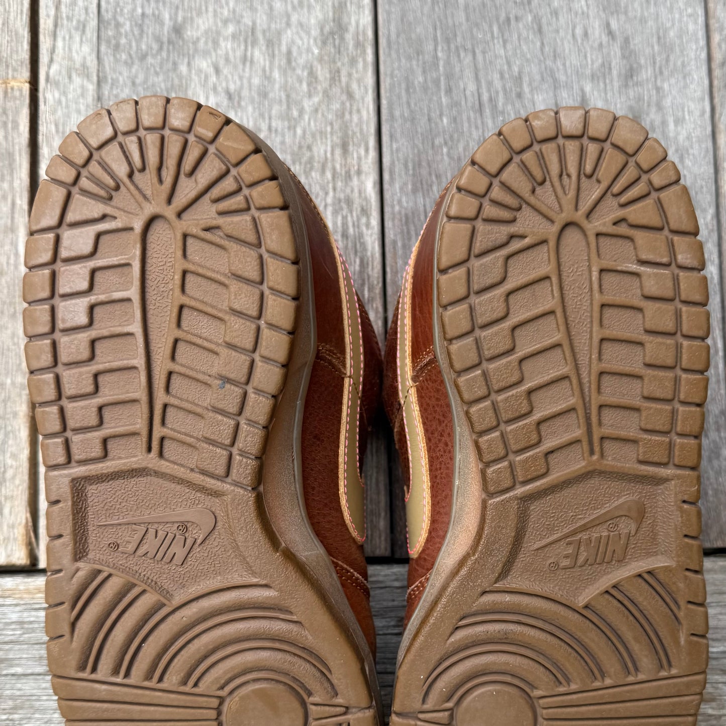 Nike SB Dunk Low Gibson Size 8