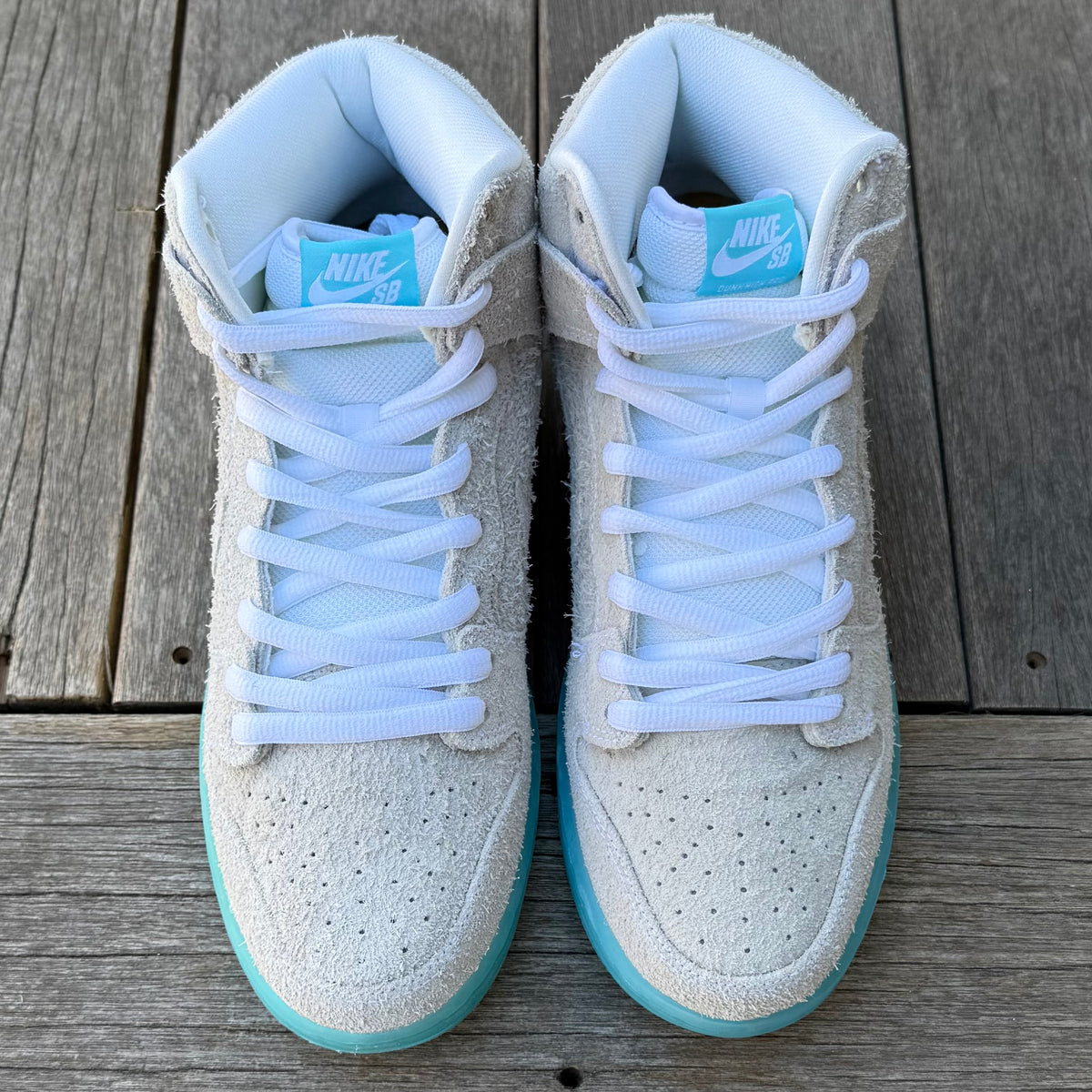 Nike SB Dunk High Chairman Bao Size 9.5