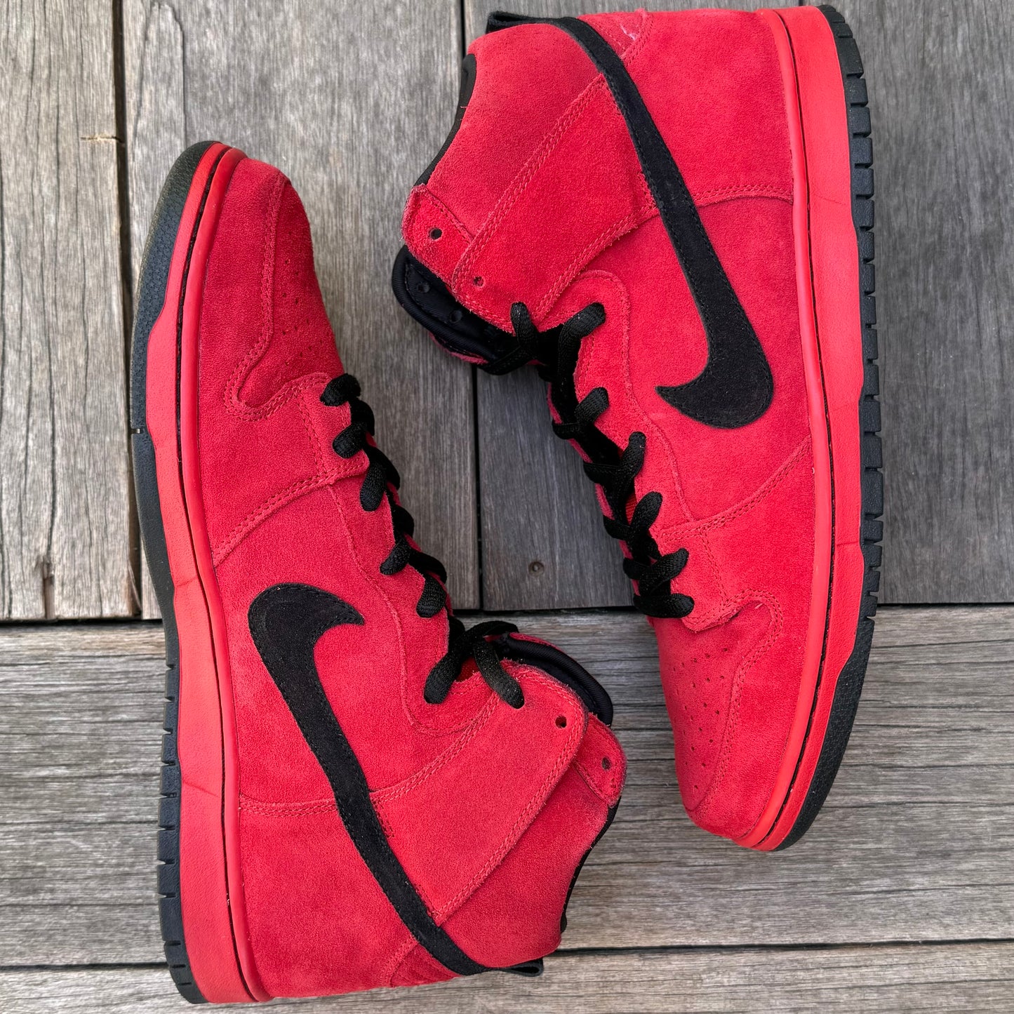 Nike SB Dunk High Red Devil Size 12