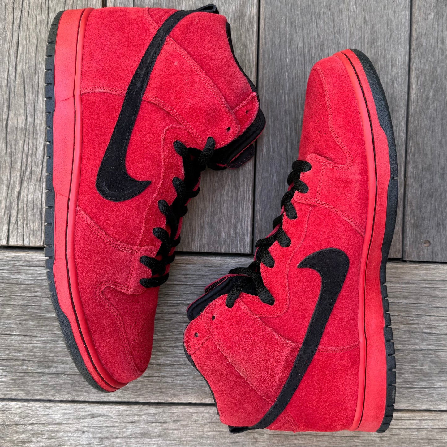 Nike SB Dunk High Red Devil Size 12