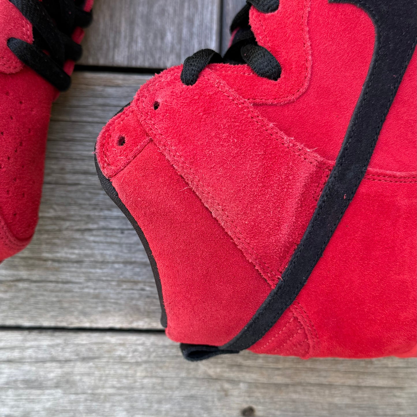 Nike SB Dunk High Red Devil Size 12