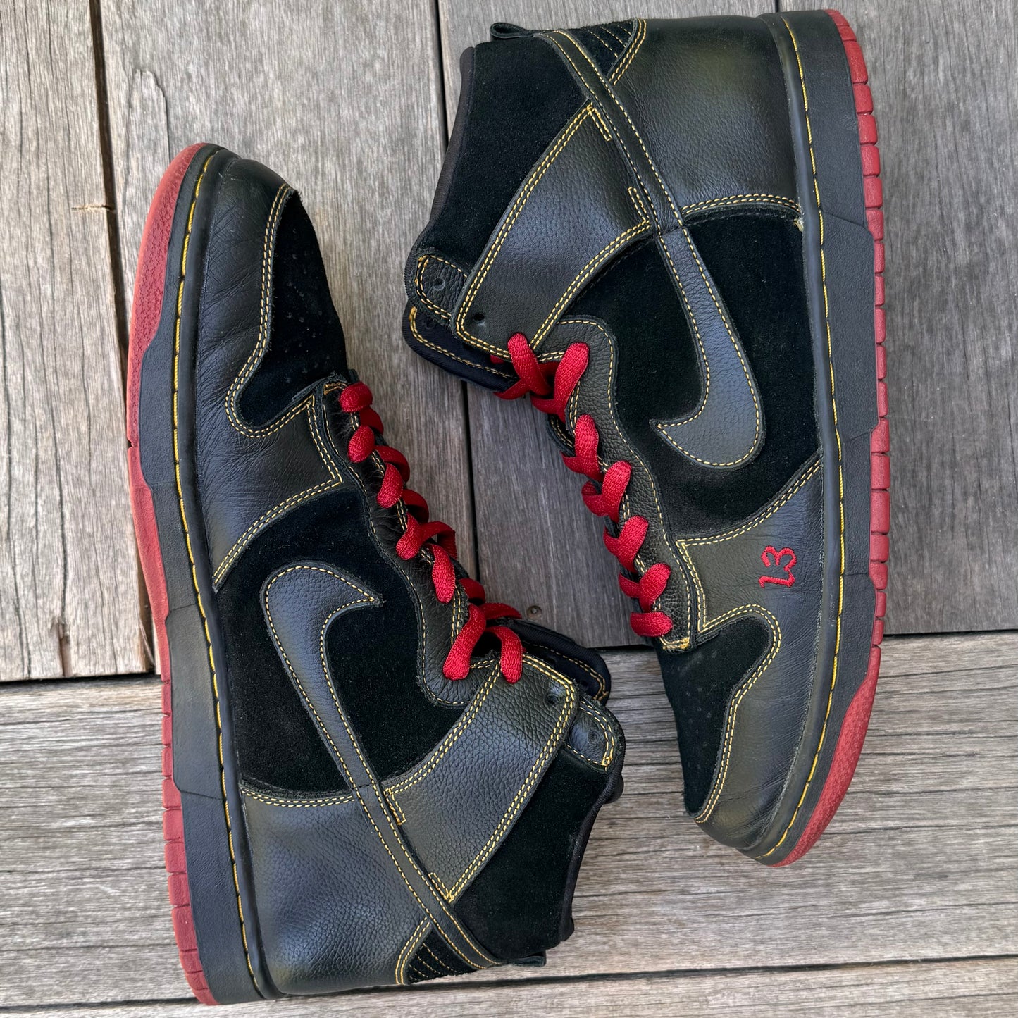 Nike SB Dunk High UnLucky13 Size 13