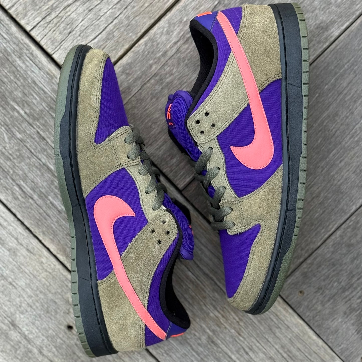 Nike SB Dunk Low Medium Olive Atomic Size 11