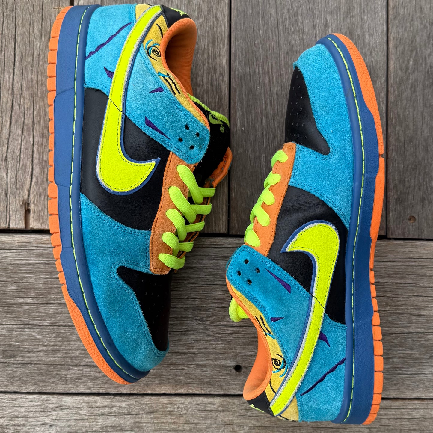 Nike SB Dunk Low Skate or Die Size 10.5