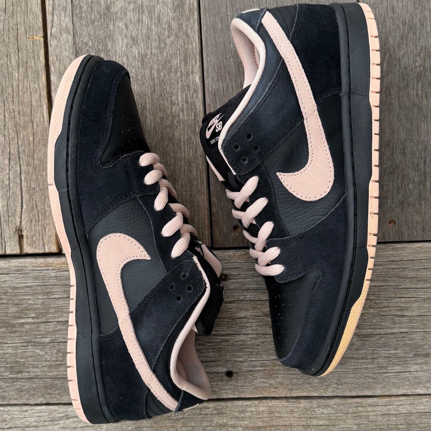 Nike SB Dunk Low Black Coral Washed Pink Size 10