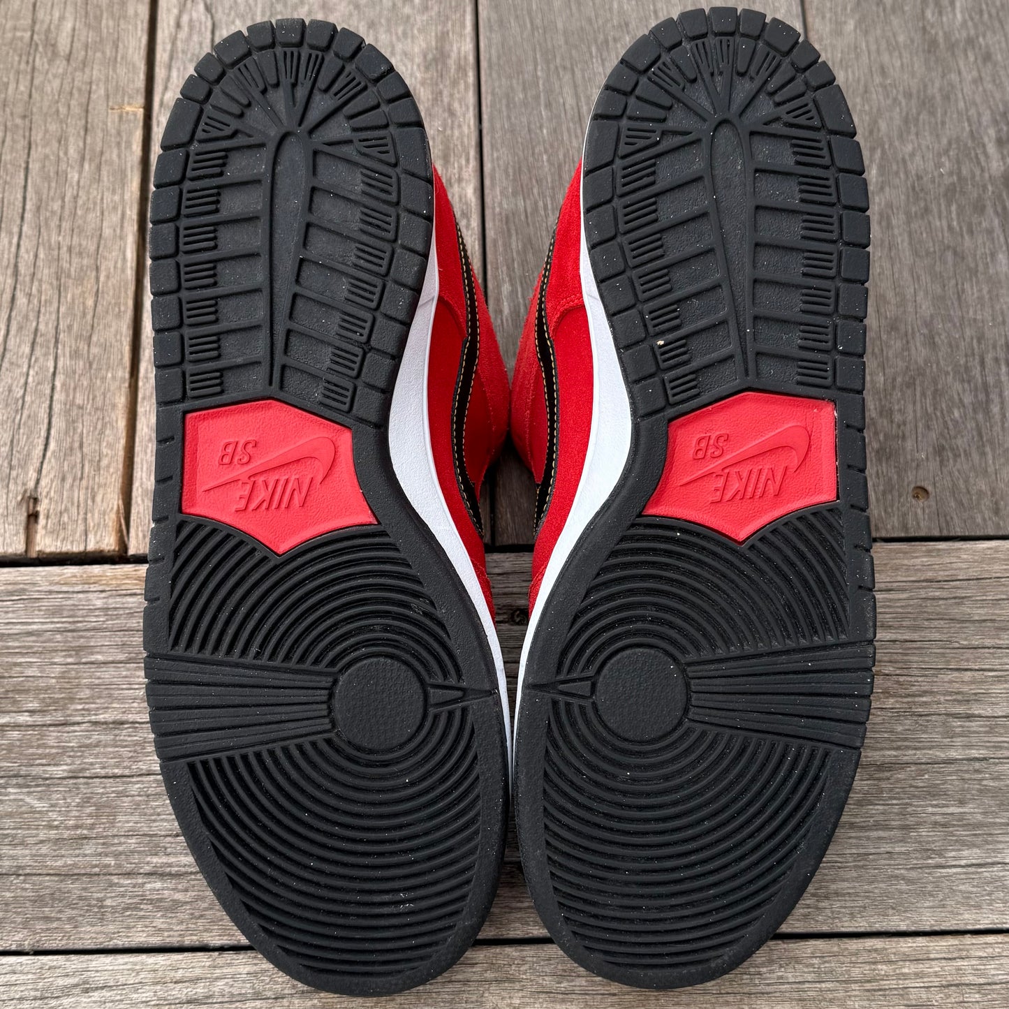 Nike SB Dunk Low Red Firecracker Size 11.5