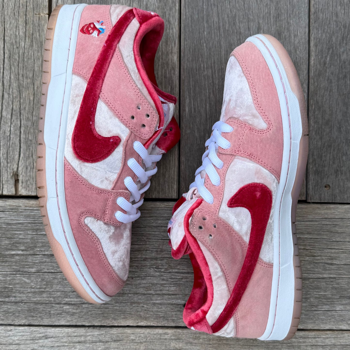 Nike SB Dunk Low Strangelove Size 9.5