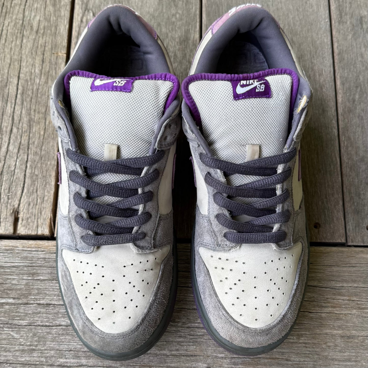 Nike SB Dunk Low Purple Pigeon Size 11.5