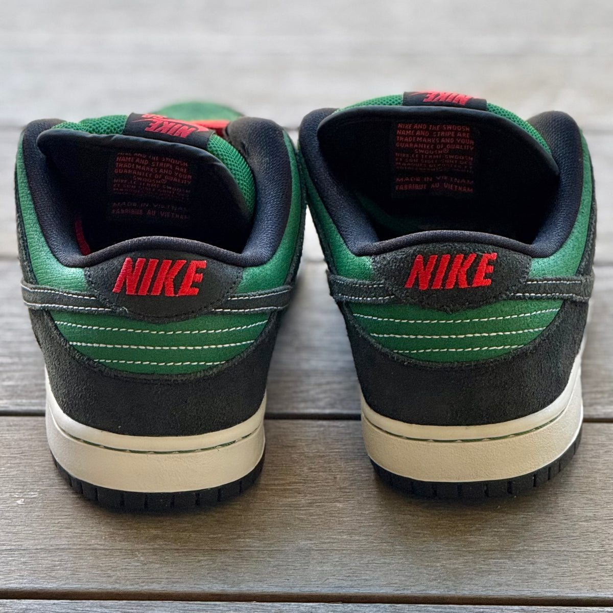 Nike SB Dunk Low Pine Green Atom Red Size 10