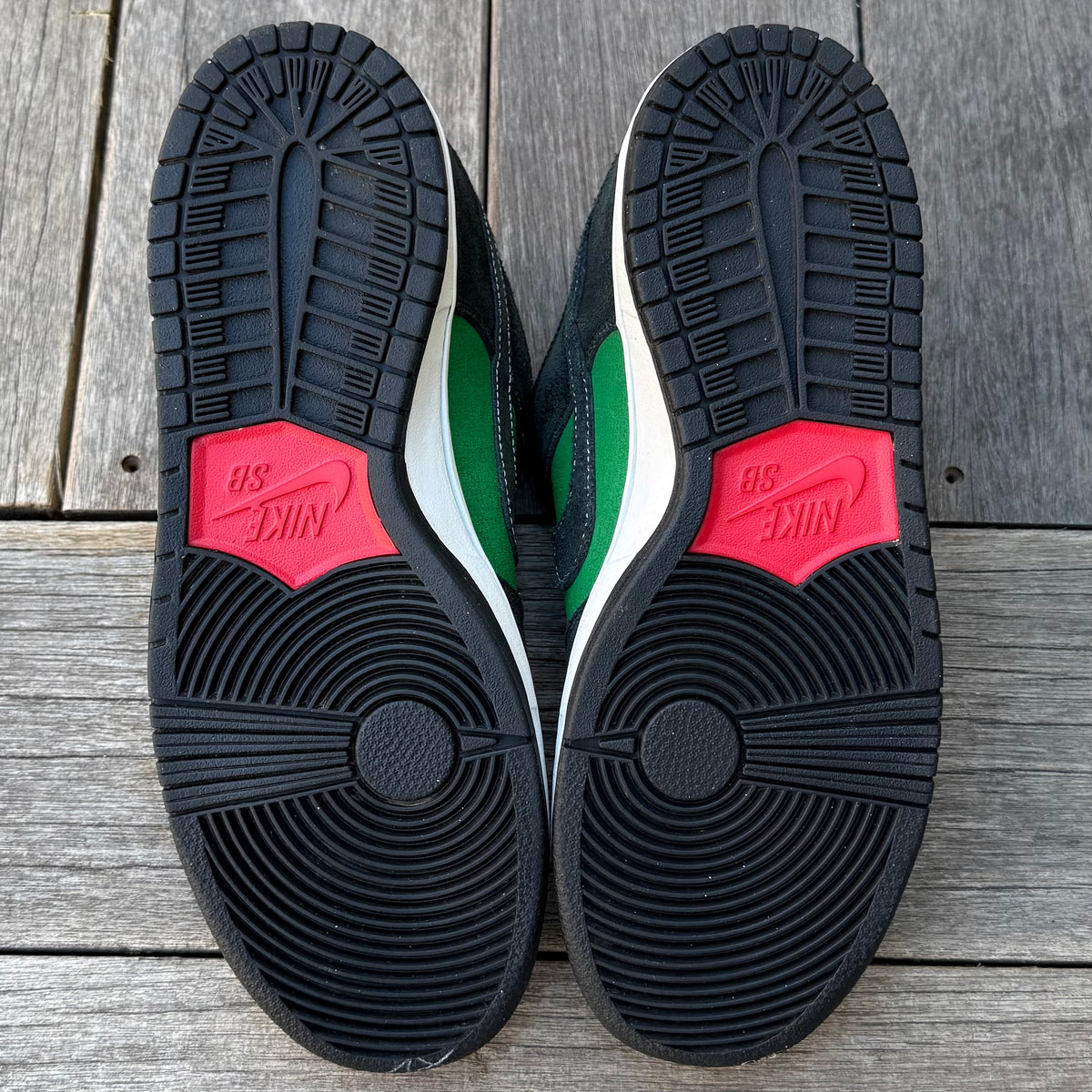 Nike SB Dunk Low Pine Green Atom Red Size 10