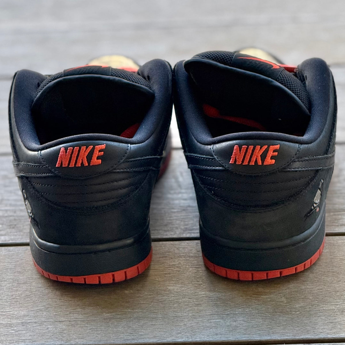 Nike SB Dunk Low Black Pigeon Size 9.5