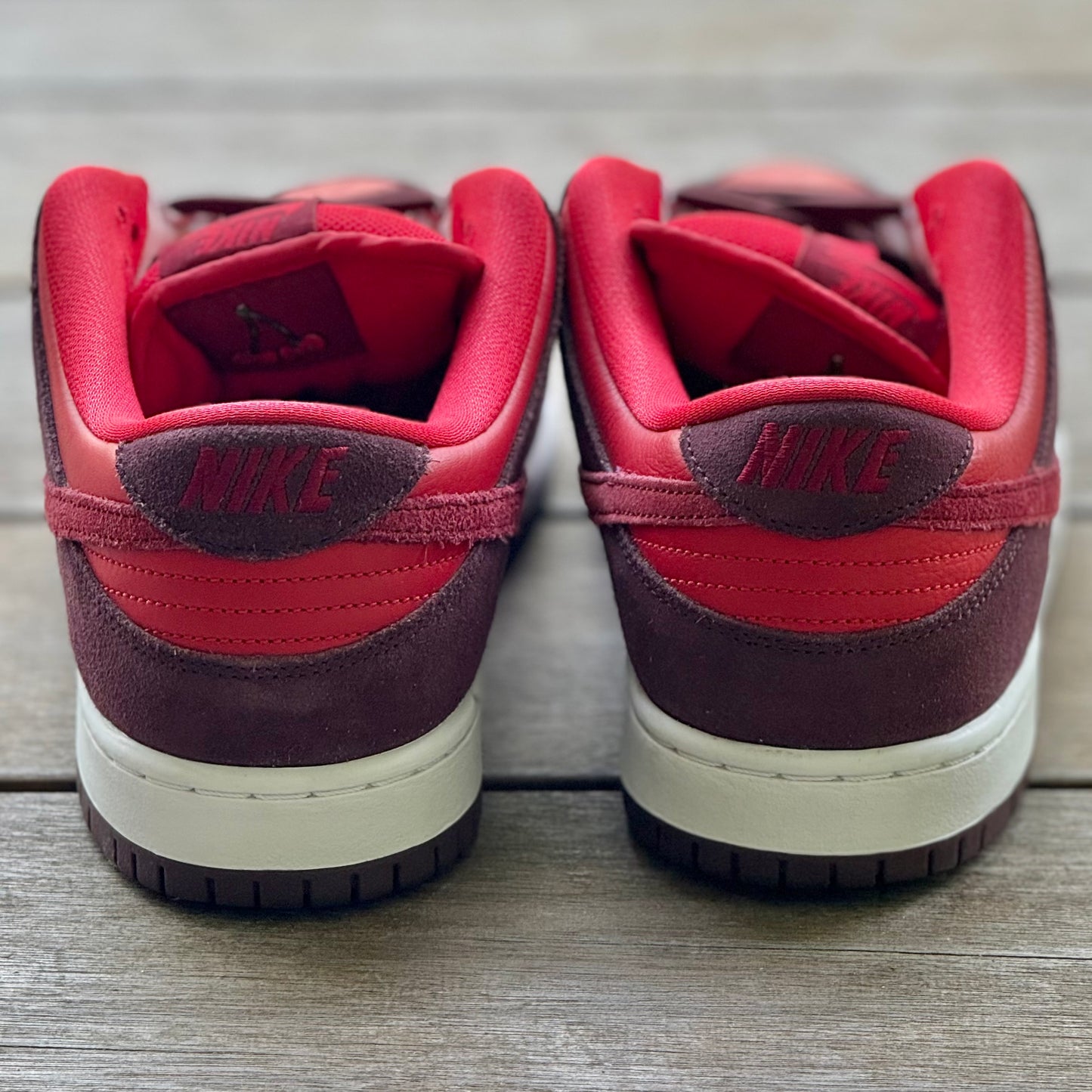 Nike SB Dunk Low Cherry Fruit Pack Size 10.5